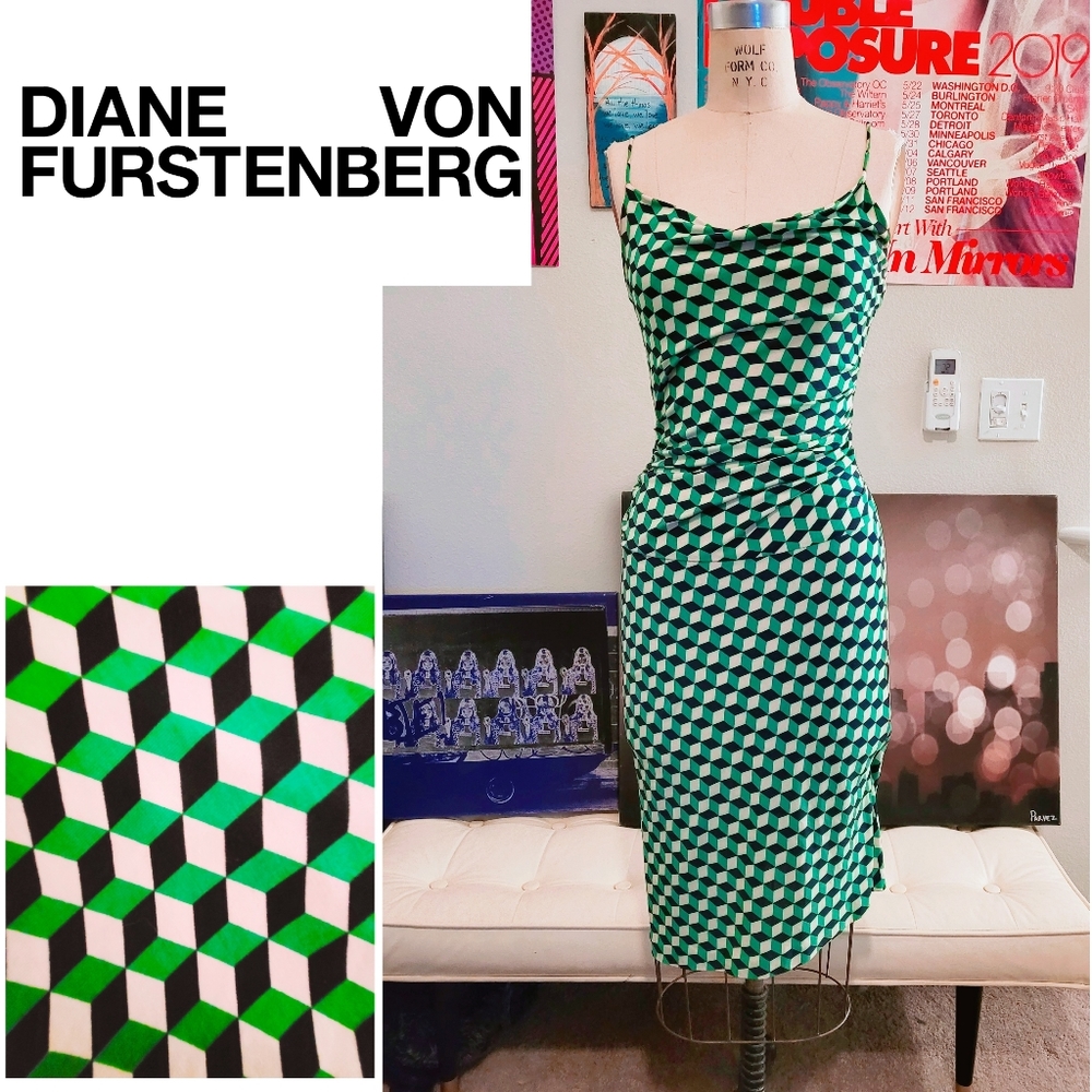 *SOLD* DVF - Vintage 'Anna' Dress - SMALL